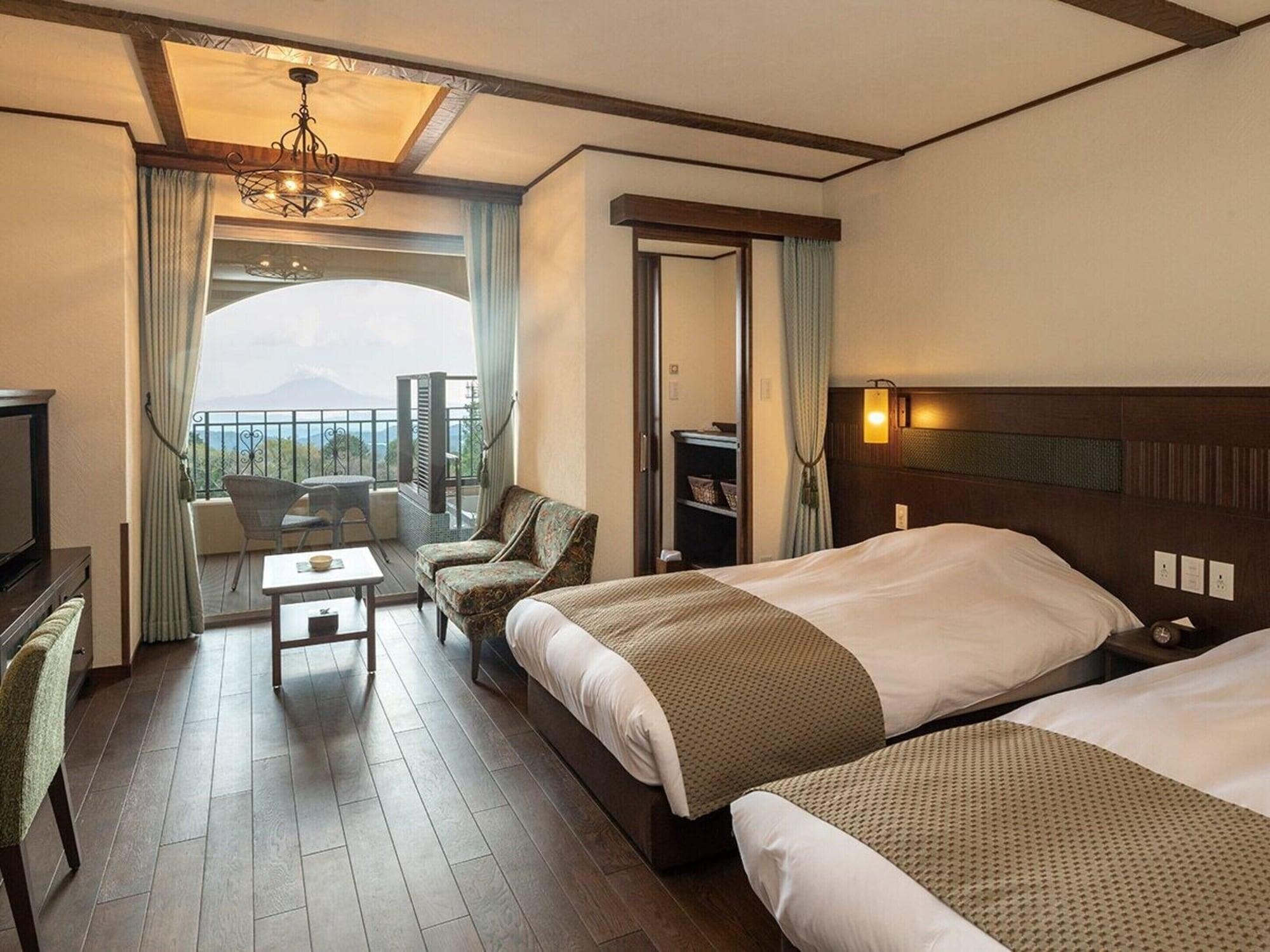 La Vista Kirishima Hills Hotell Eksteriør bilde