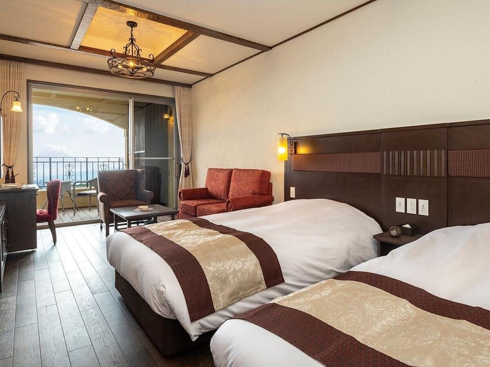 La Vista Kirishima Hills Hotell Eksteriør bilde