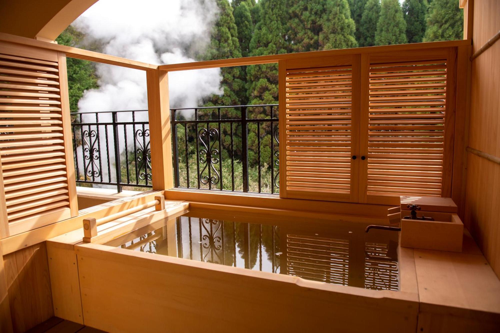 La Vista Kirishima Hills Hotell Eksteriør bilde